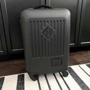 Herschel Carry On Hard Shell Suitcase (Black)